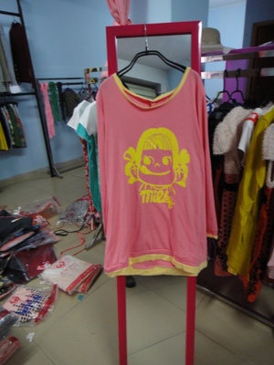 地攤服裝批發(fā)指南 擺地攤賣什么服裝利潤高且好賣？